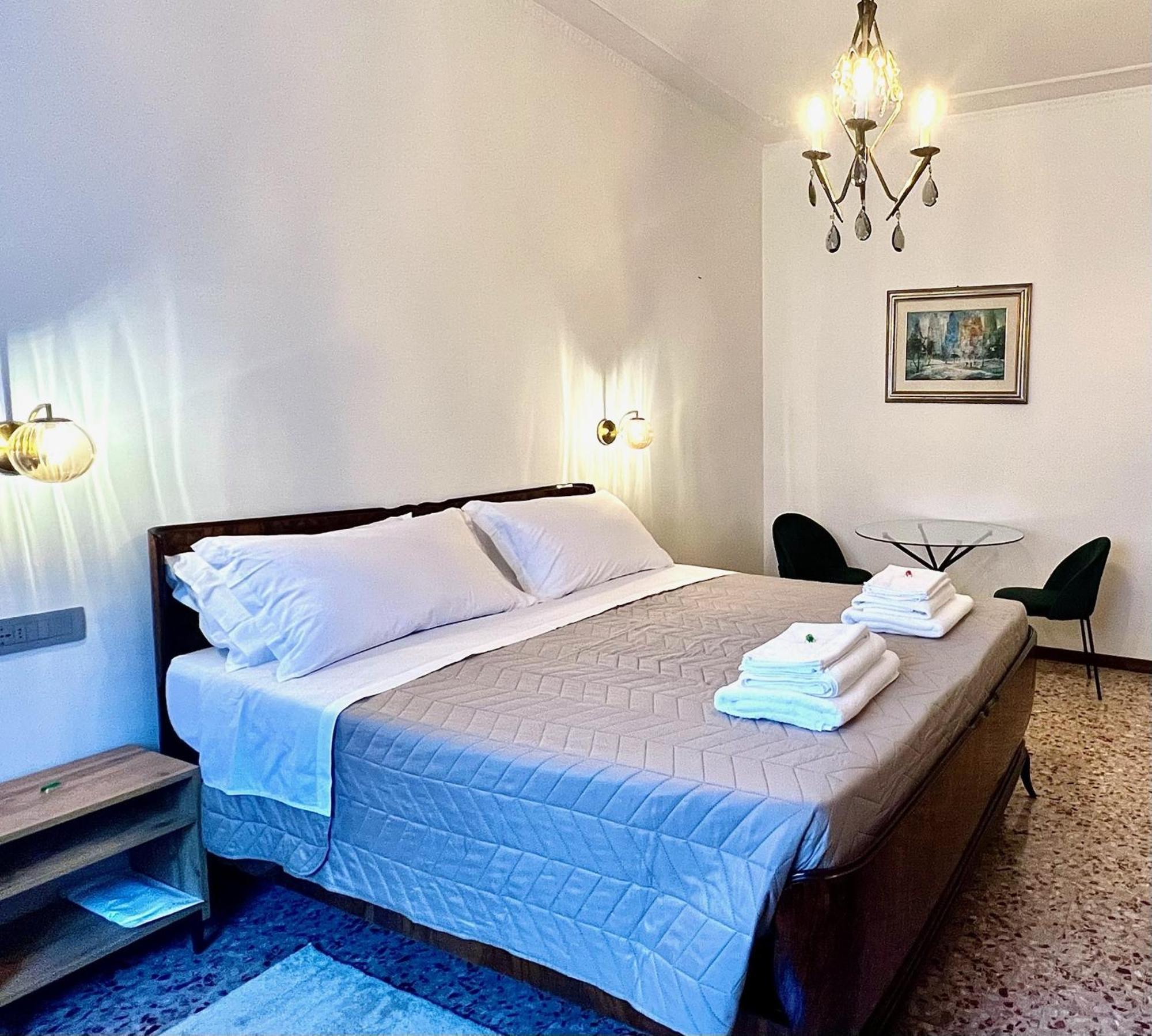 Casa Margherita Piacenza Eksteriør billede